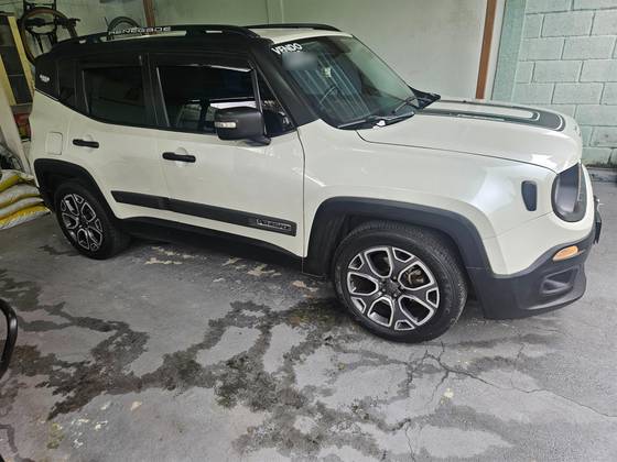 JEEP RENEGADE 1.8 16V FLEX LONGITUDE 4P AUTOMÁTICO
